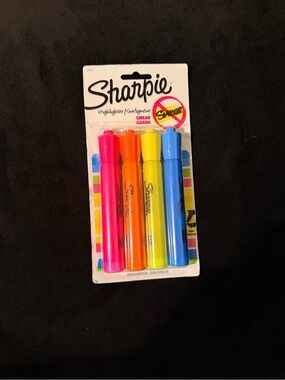 Sharpie Tank Highlighters 4 Pack Chisel Tip Smear Guard Assorted